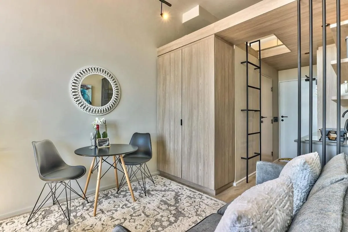 Sunny Haven In The Heart Of The East City W/Parking Le Cap Appartement